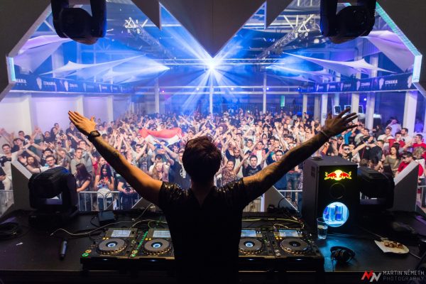 12371192_517345948426402_141898629824960305_o