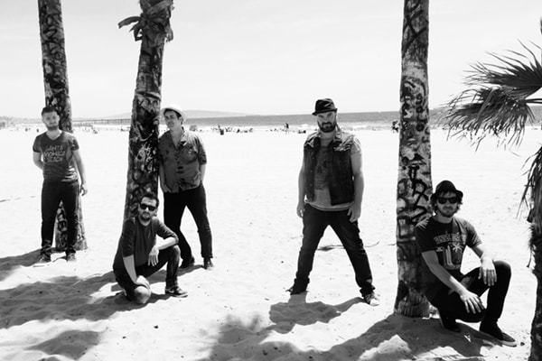 IMT Smile-1 photo by Ken Weingart