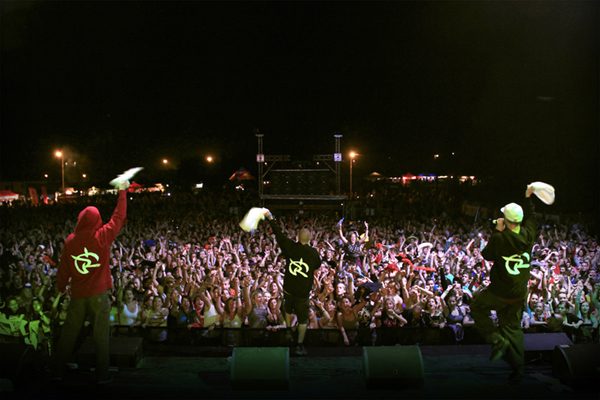 irierevolteslive01_web